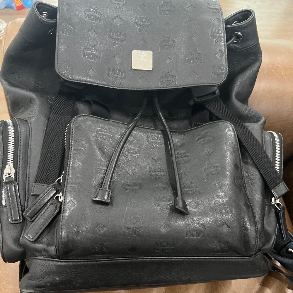 Mom Backpack - image 1